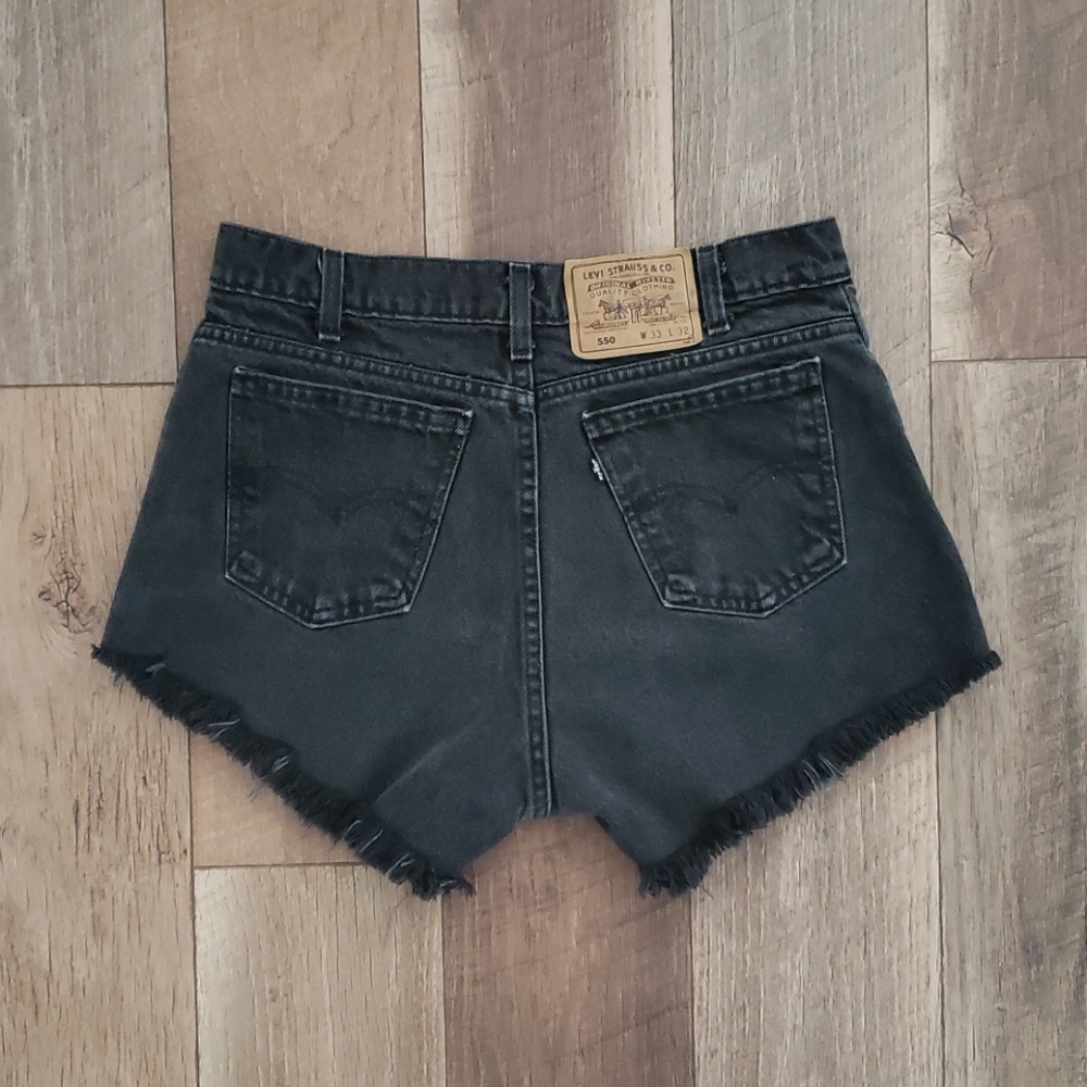 Levi's 550 Vintage Cut Off Shorts